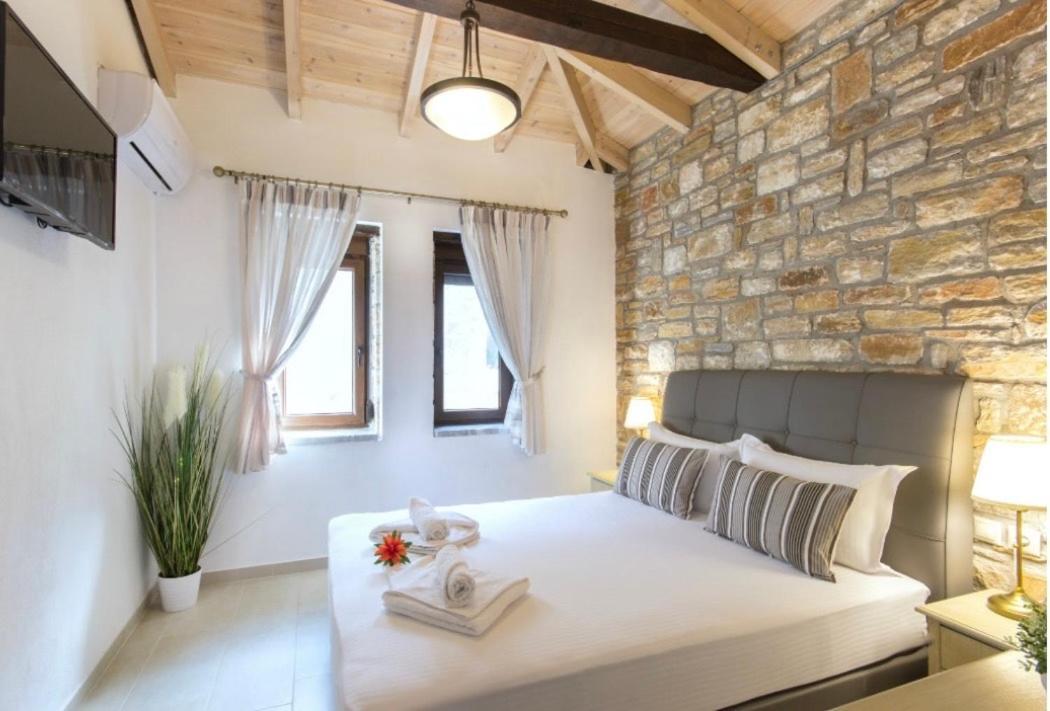 Pietra E Mare Apartment Скала Потамияс Екстериор снимка