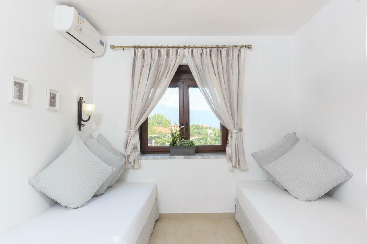 Pietra E Mare Apartment Скала Потамияс Екстериор снимка
