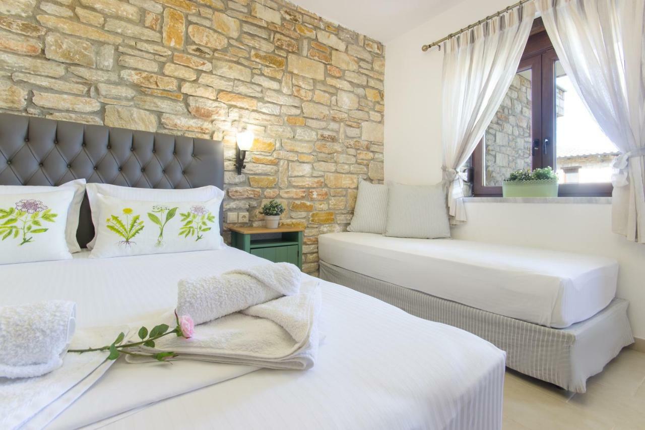 Pietra E Mare Apartment Скала Потамияс Екстериор снимка