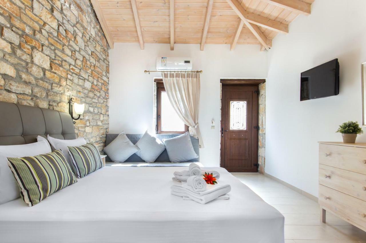 Pietra E Mare Apartment Скала Потамияс Екстериор снимка